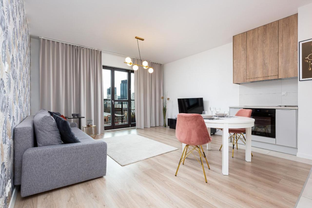 Metro Plocka Exquisite Apartments By Noclegi Renters Warsawa Bagian luar foto